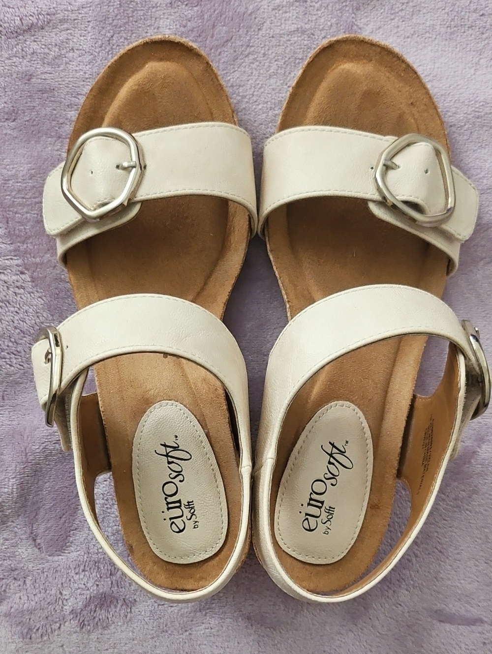 Women’s White Buckle Wedge Sandals